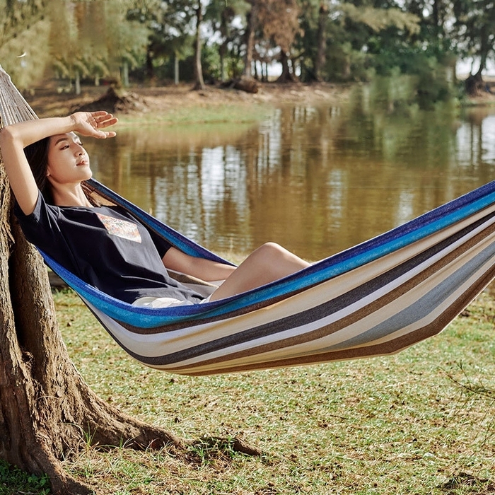 Khi chọn võng du lịch dã ngoại, đầu tiên bạn cần xem xét các yếu tố sau: